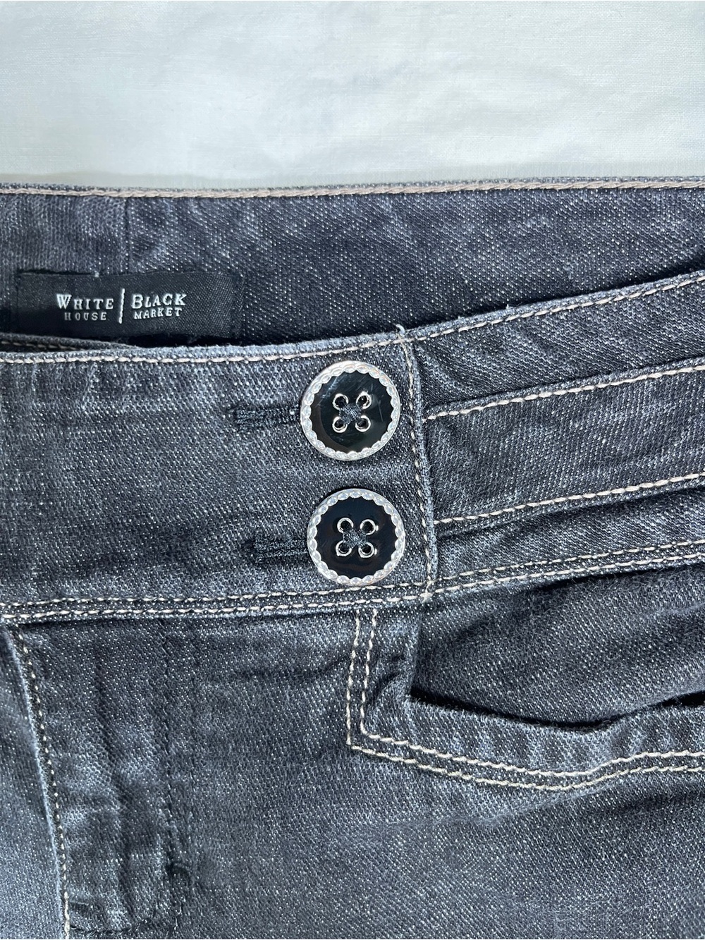 White House Black Market Blanc Flare Jeans Black Dark Wash Woman’s Size 4S - Picture 9 of 15